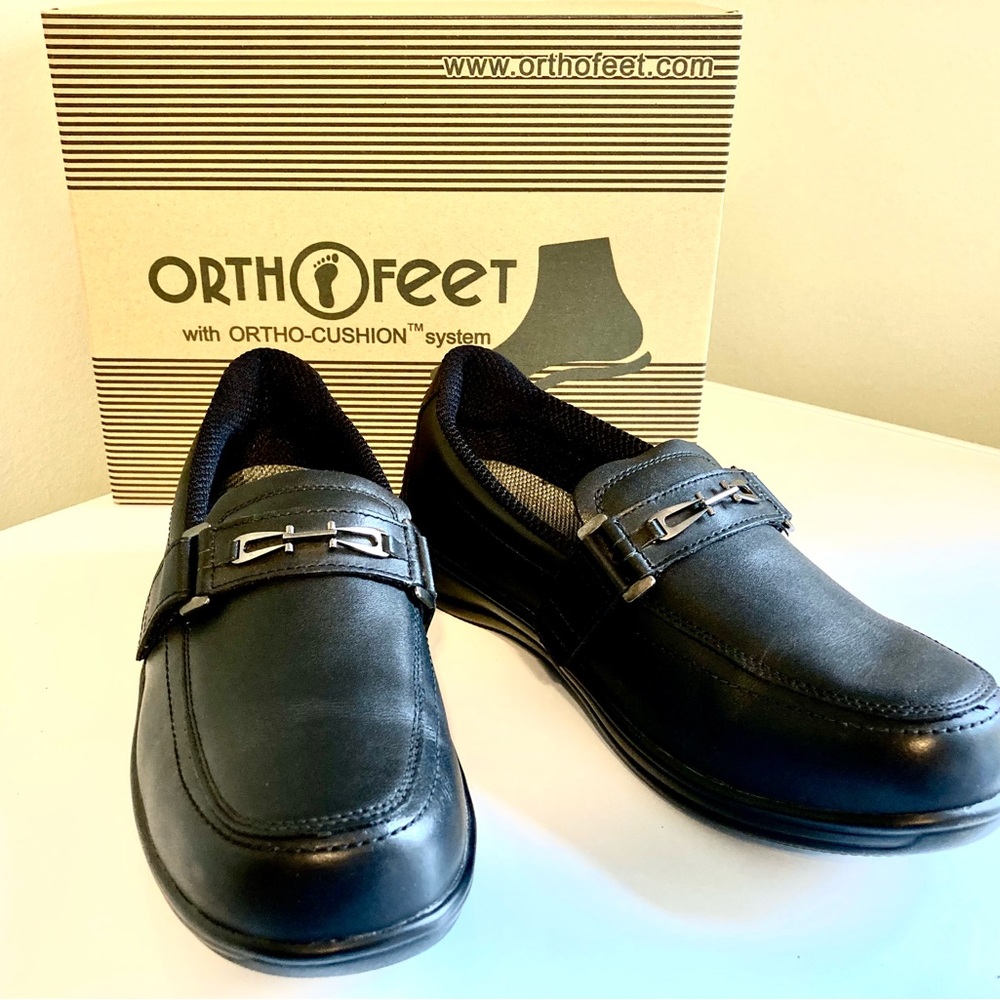 Orthofeet NWB Chelsea slip-on women’s orthotic loafers